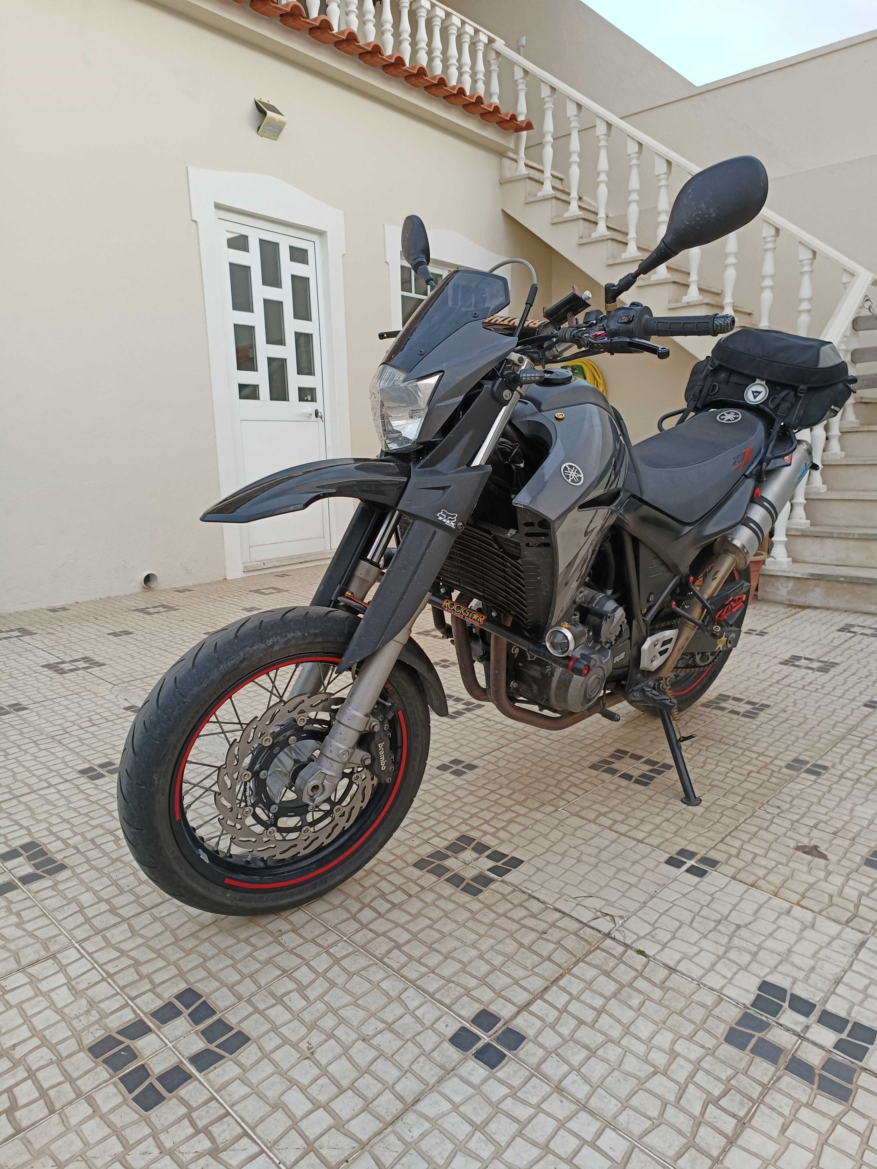 Mota Yamaha xtx660 supermotard