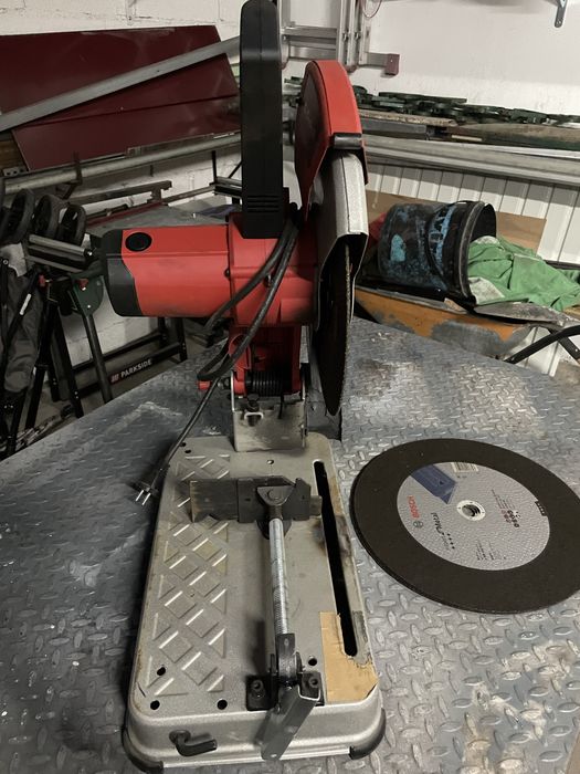 Serra corte Einhell TC-MC 355 com tres discos corte bosch