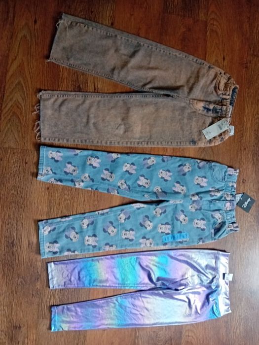 Zestaw nowych ciuszków r.122/128