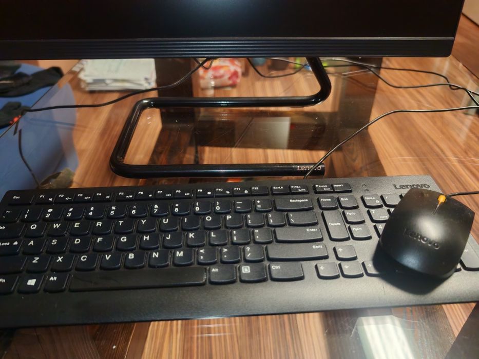Lenovo All-in-one 21,5"