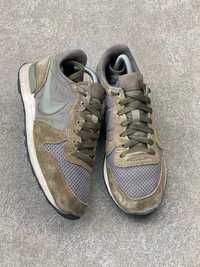 Nike Internationalist