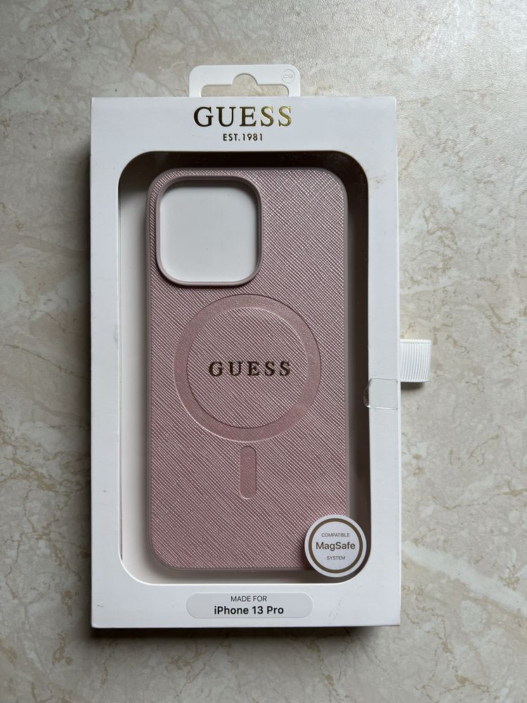 Obudowa guess Iphone 13 pro