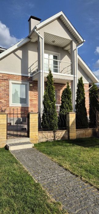 Продам таунхаус с ремонтом в котеджном посёлке Золотые Ключи