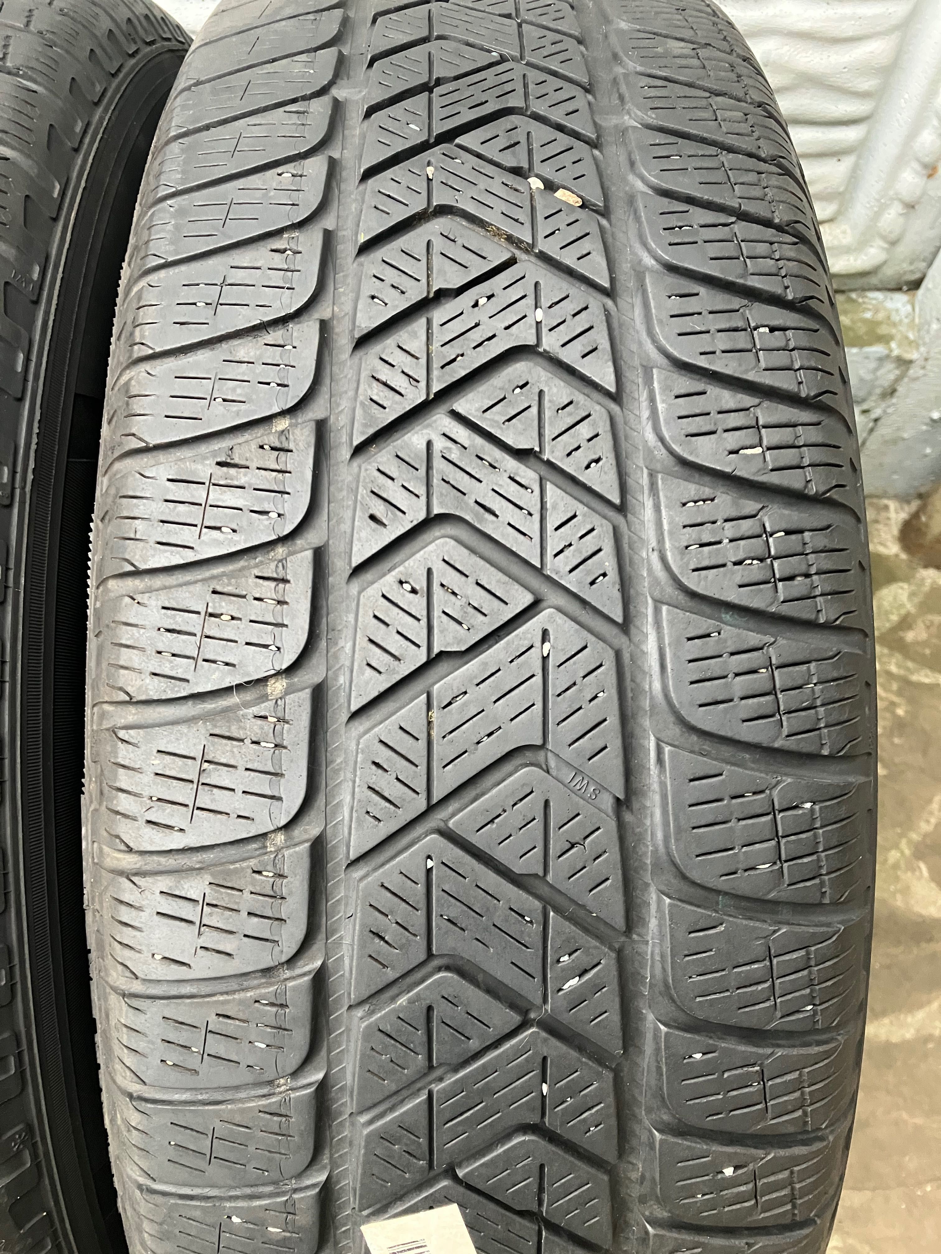 216 65 17 4шт Pirelli