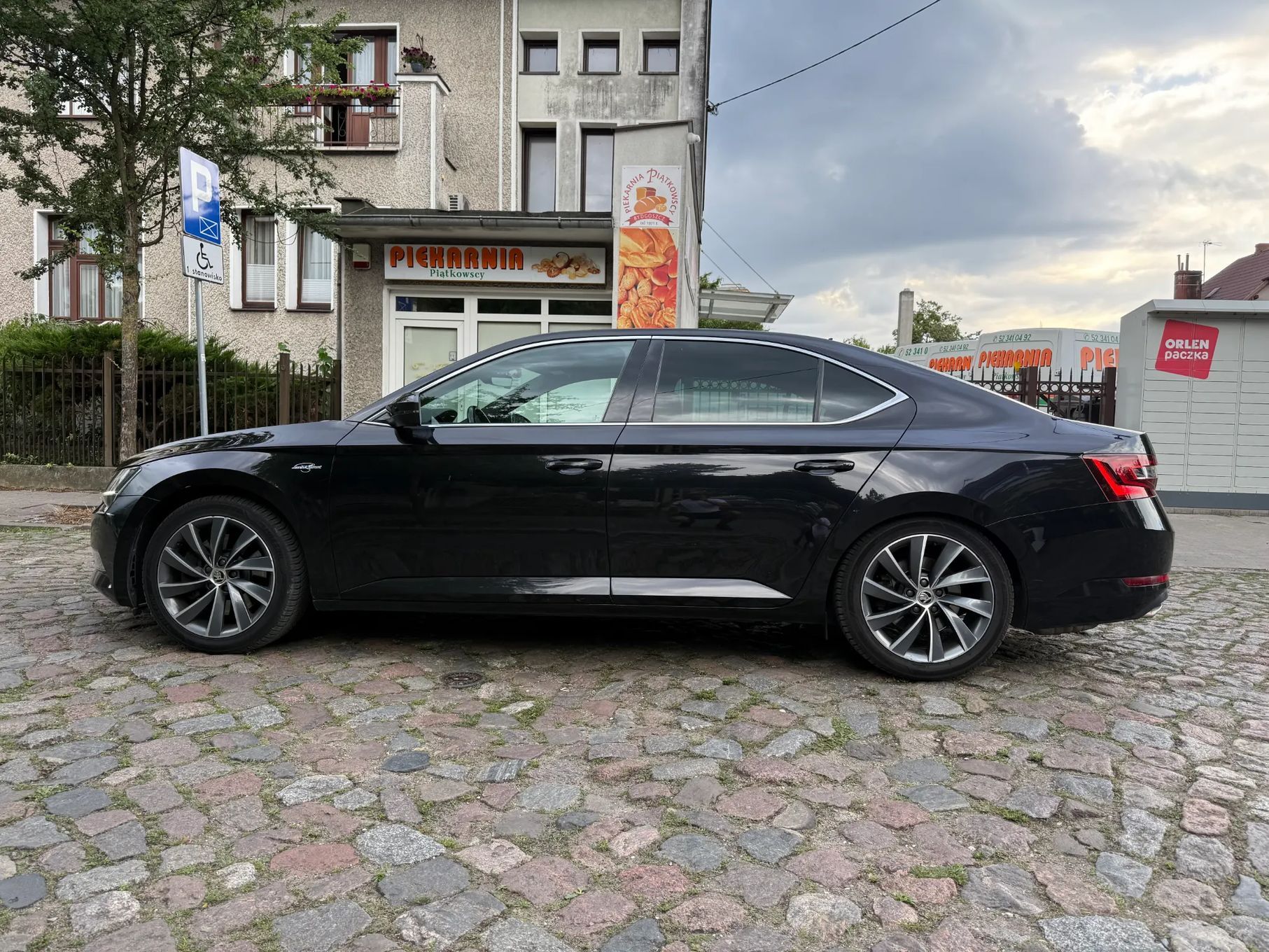 Skoda Superb Skoda Superb 2.0TSI 4X4 DSG Polski salon najbogatsza wersja L&K