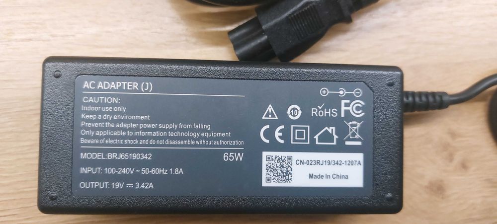 ŁADOWARKA ZASILACZ do laptopa Acer 65W 19V 3,42A WTYK 3,0x1,1mm