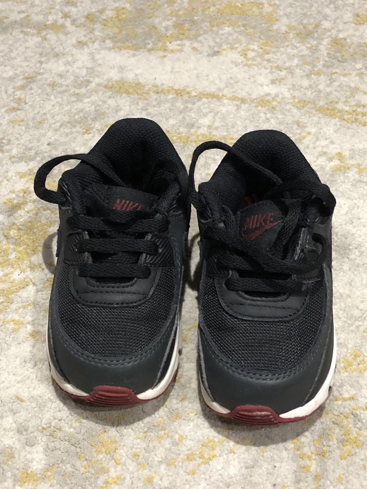 Excelentes sapatilhas Nike