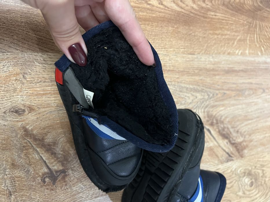 Продам дитячі зимові  чобітки на хлопчика