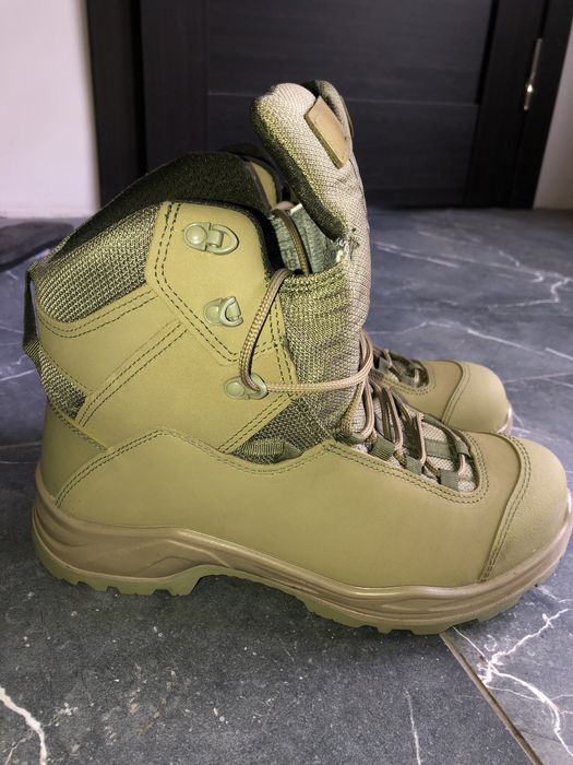 зимові  берци, розмір 42, довжина стопи 270мм, якісні та нові!