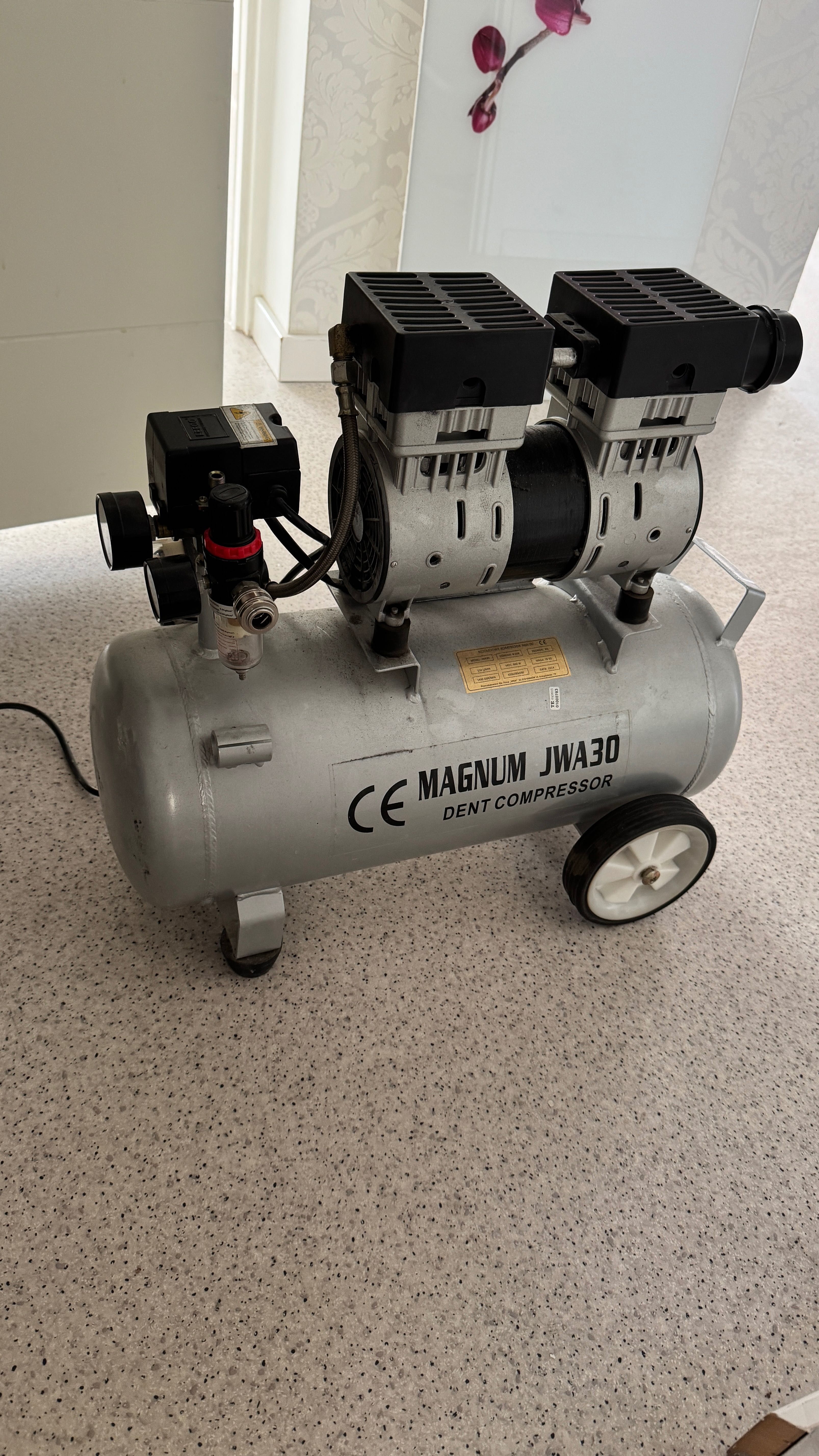 Kompresor Magnum JWA30