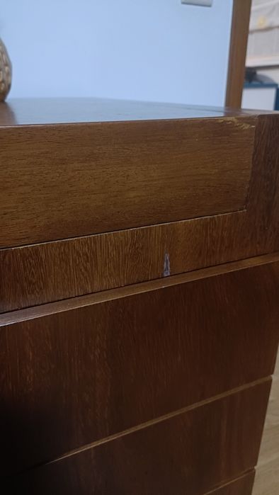 Secretária em madeira