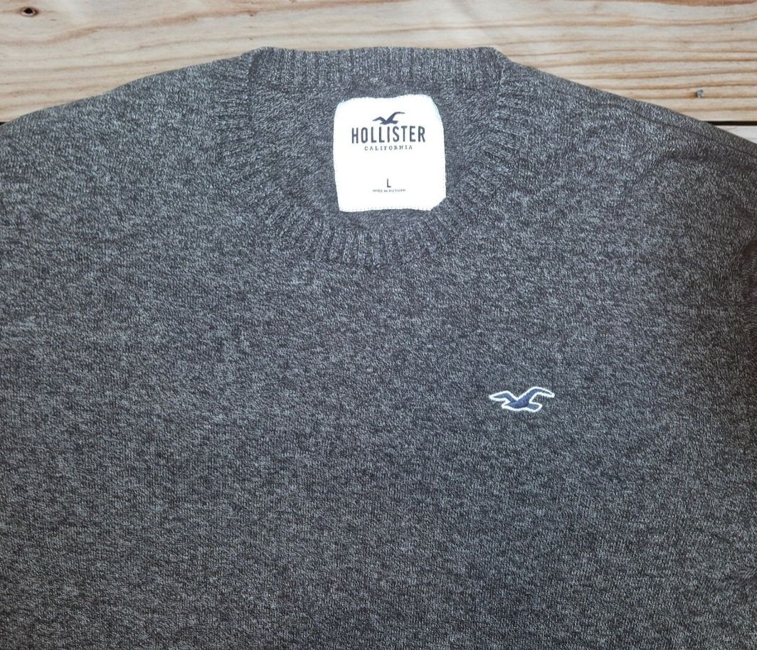 Hollister sweter męski klasyczny styl i komfort roz M/L
