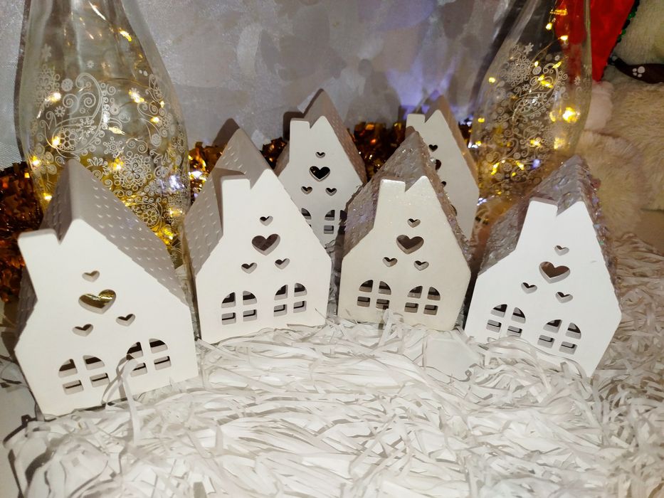 Новорічний декоративний будок!