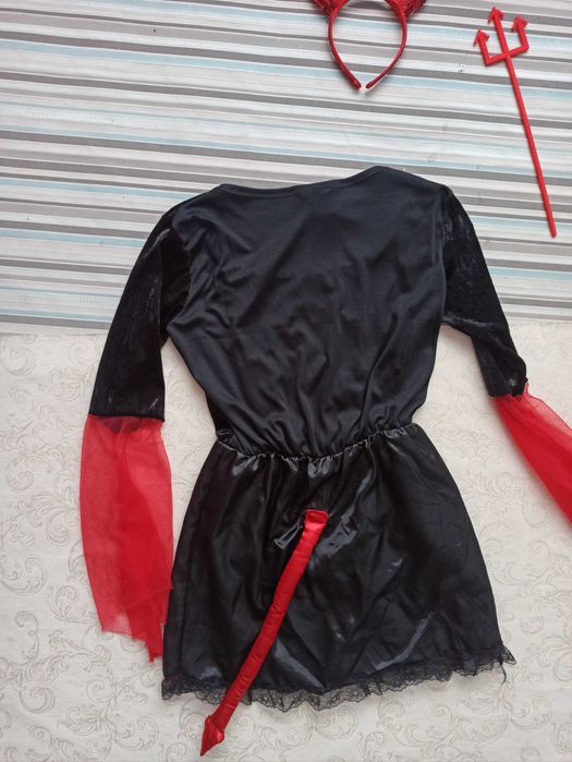 карнавальний маскарадний костюм 10-12 років чортівка для дівчинки