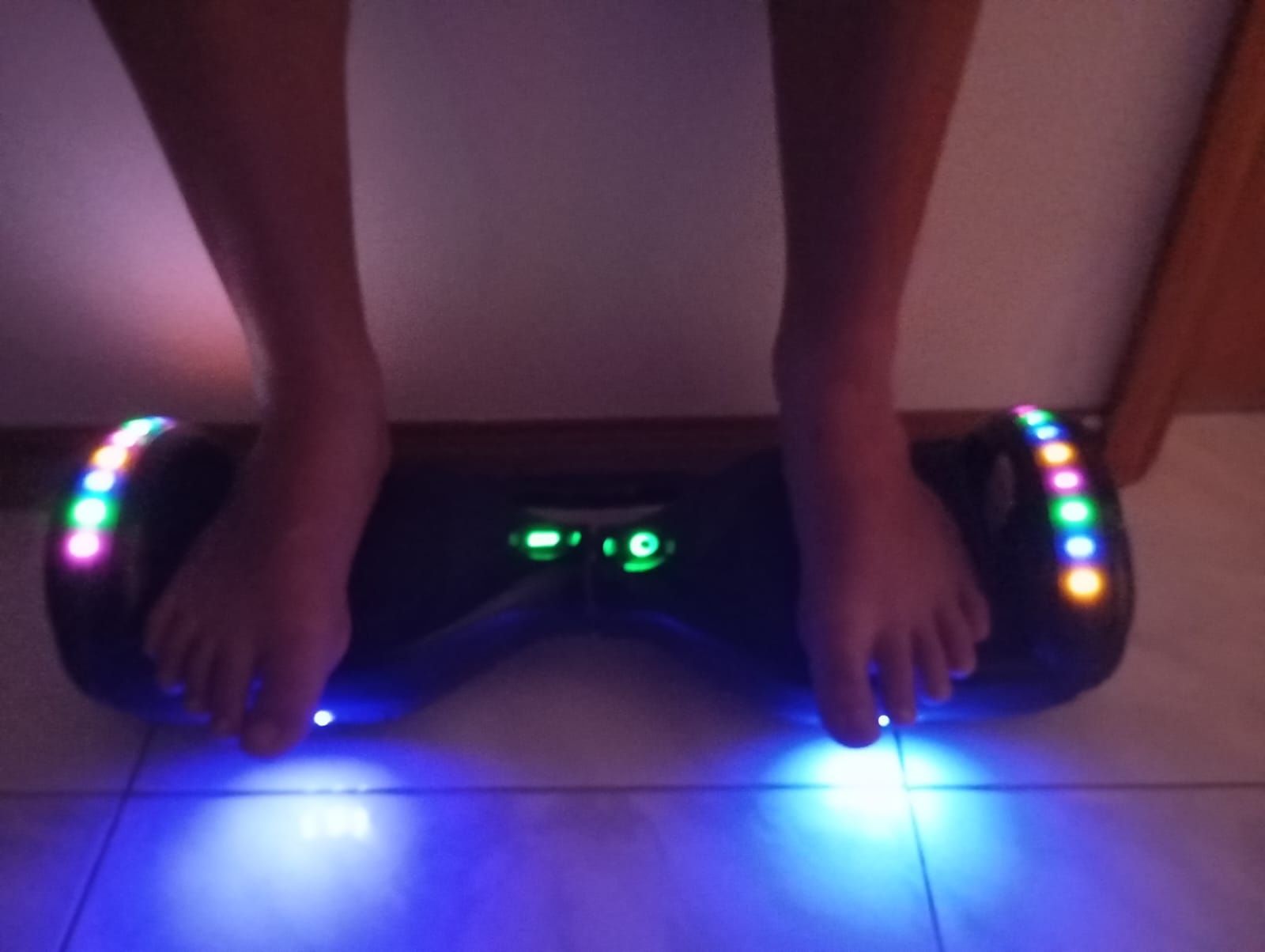 Hoverboards semi-novos (2 por 1)
overboards semi-novos (2 por 1)
Hover