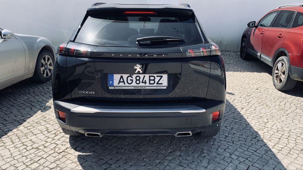 Peugeot 2008 1.2 130cv