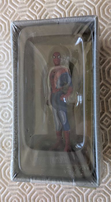 Homem Aranha - figura de chumbo na caixa original