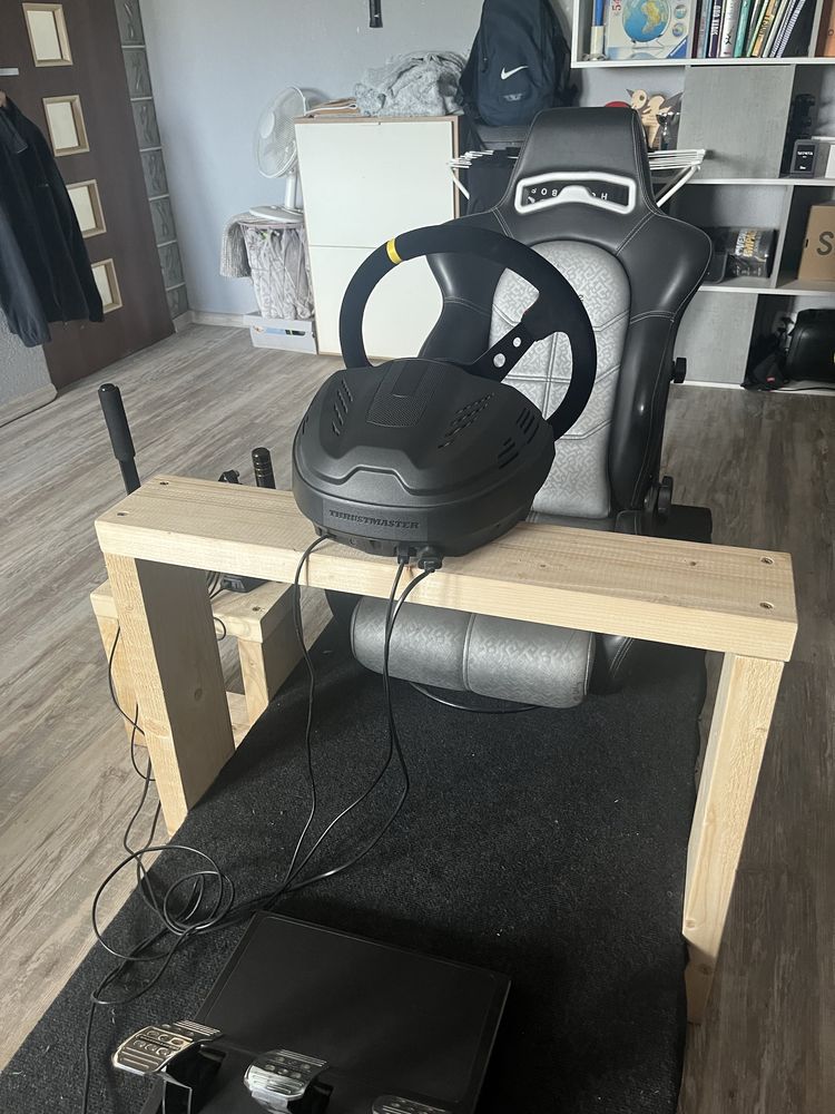 Sim rig diy thrustmuster t300 alcantara edition