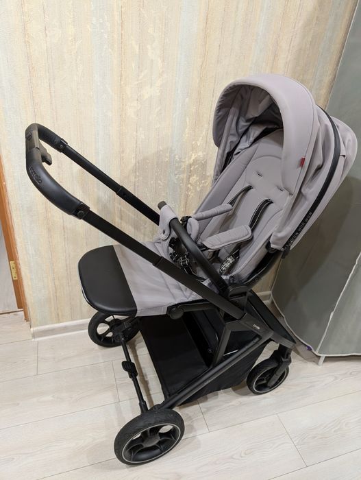 Прогулянкова коляска Carello Alfa