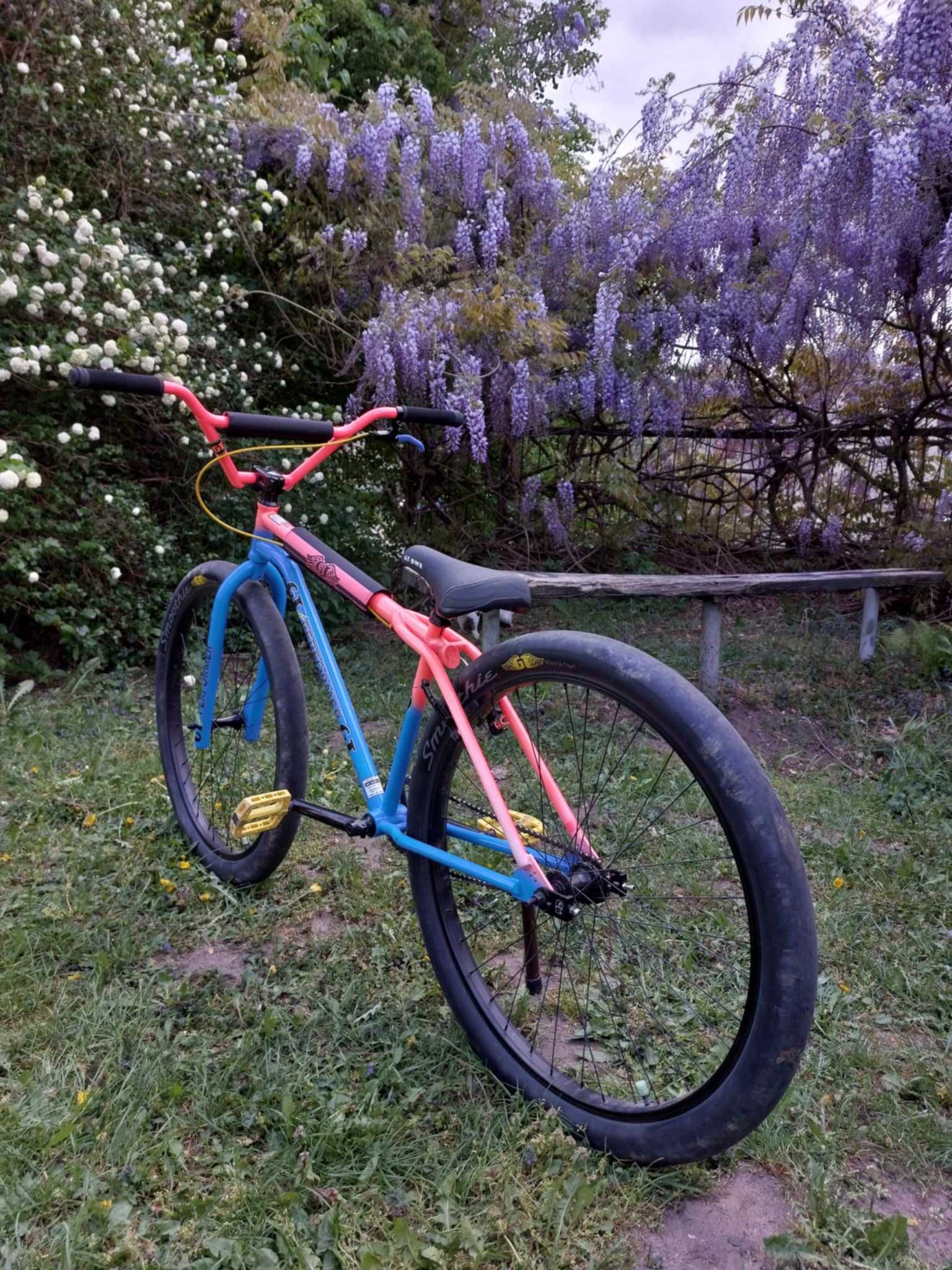 BMX wheele bike street GT Performer różowo-niebieski