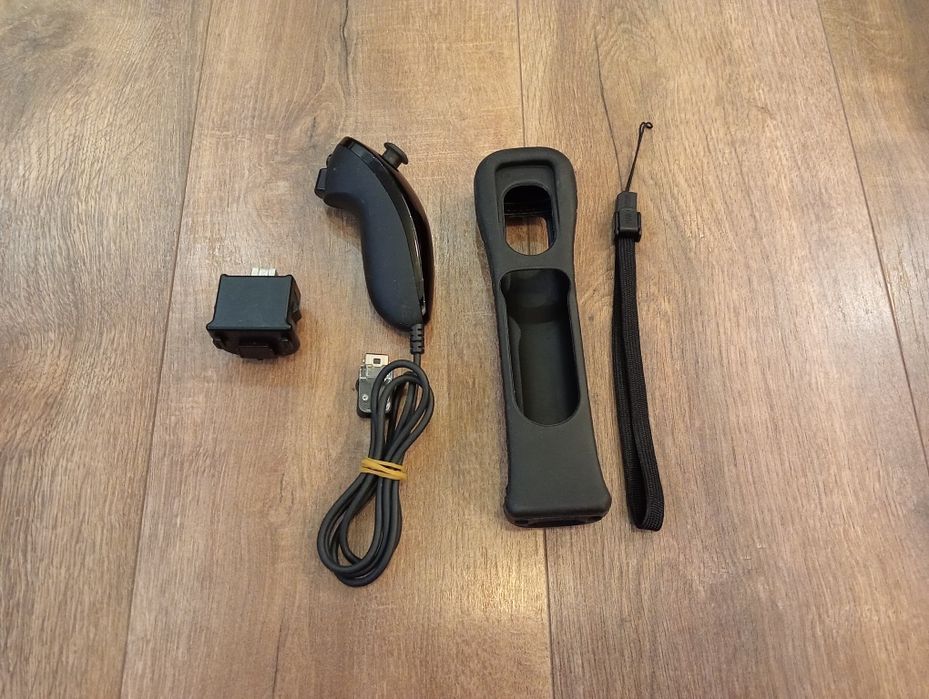 Oryginalny Wii Remote + motion plus - Nintendo Wii