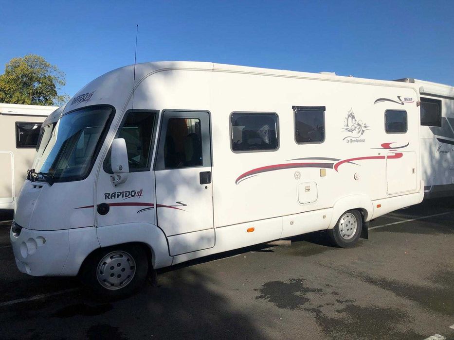 Autocaravana integral garagem XXL