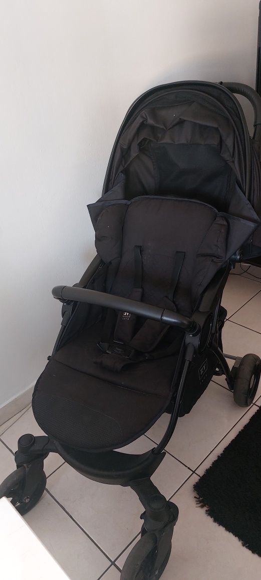 Carrinho bebe zippy