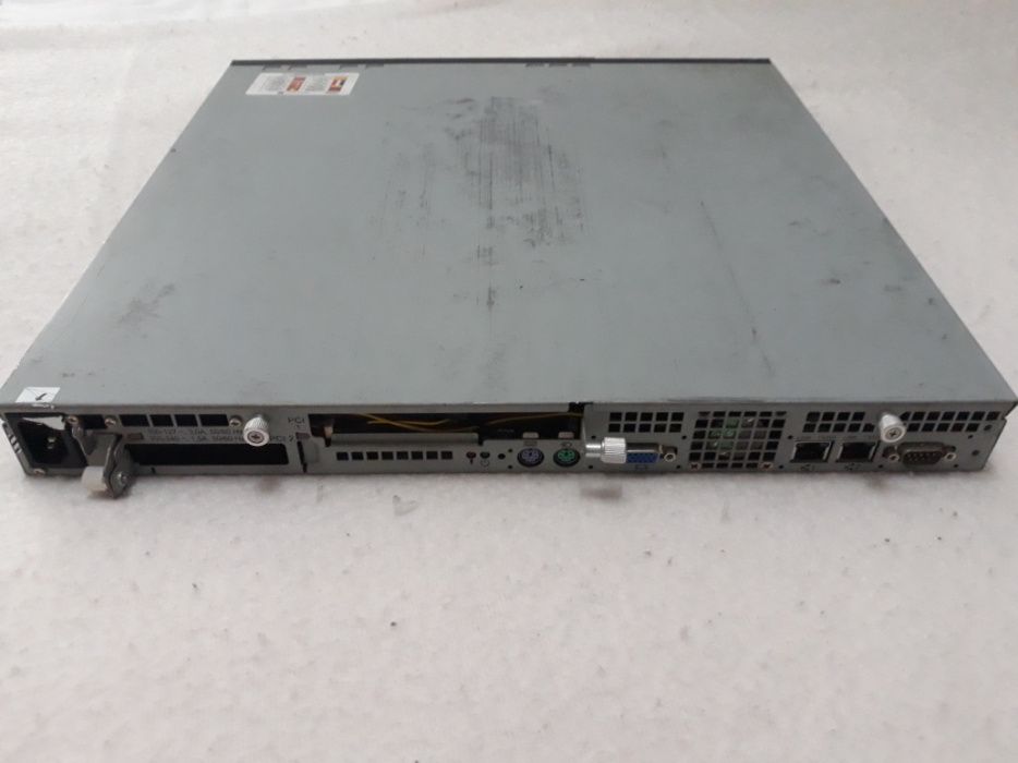 Servidor IBM eServer xSeries 350