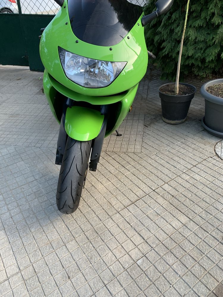 Kawasaki Ninja ZX-9R
