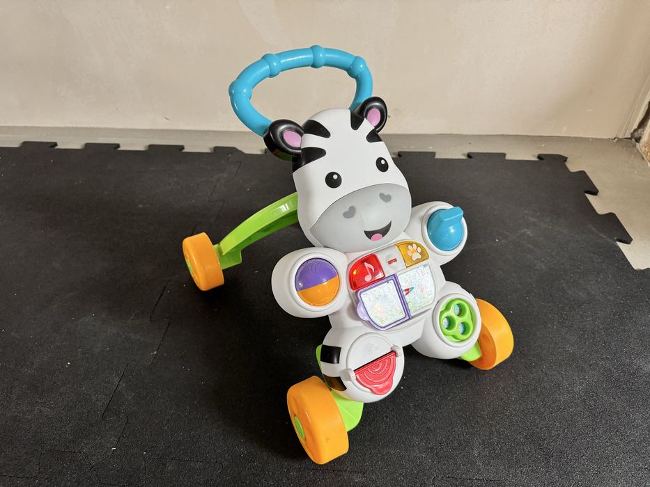 Interaktywny Chodzik Zebra firmy Fisher-Price