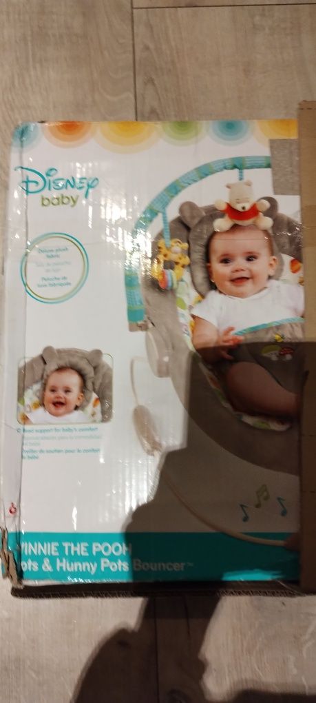 Nowy leżaczek dla niemowląt