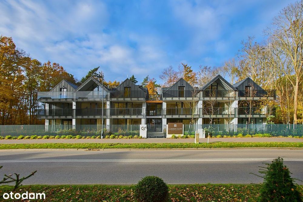 Nowoczesny dwupoziomowy apartament w pierwszej linii brzegowej