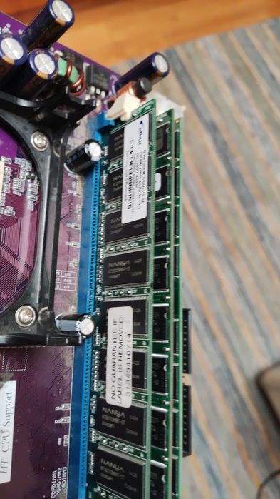 Motherboard elitegroup socket 775, pentium 2.66 e amd k6 e rams