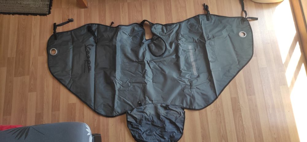 Capa cobre pernas Vespa