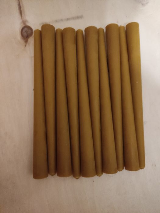 Свечи из натурального пчелиного воска. Подсвечник в подарок ).