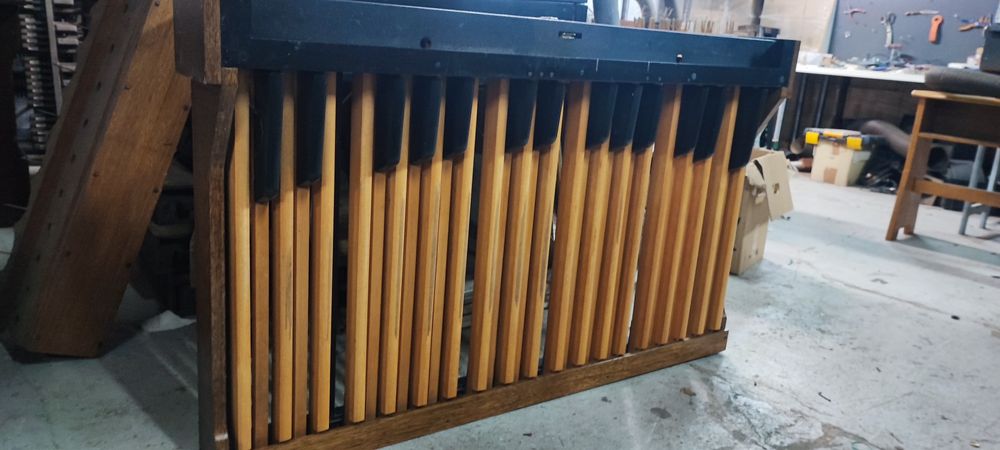 Cyfrowe organy kościelne klawiatura nożna viscount 32 tony