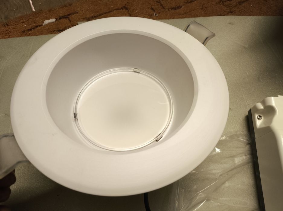 Lampa oprawa sufitowa Downlight Cree 1000 lumenów 3000k cr150