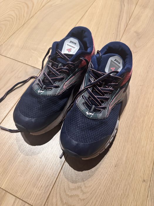 Buty sportowe/do biegania Joma Victory 4