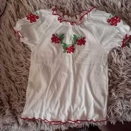 Новая блузка-вышиванка  на девочку 7-9 лет