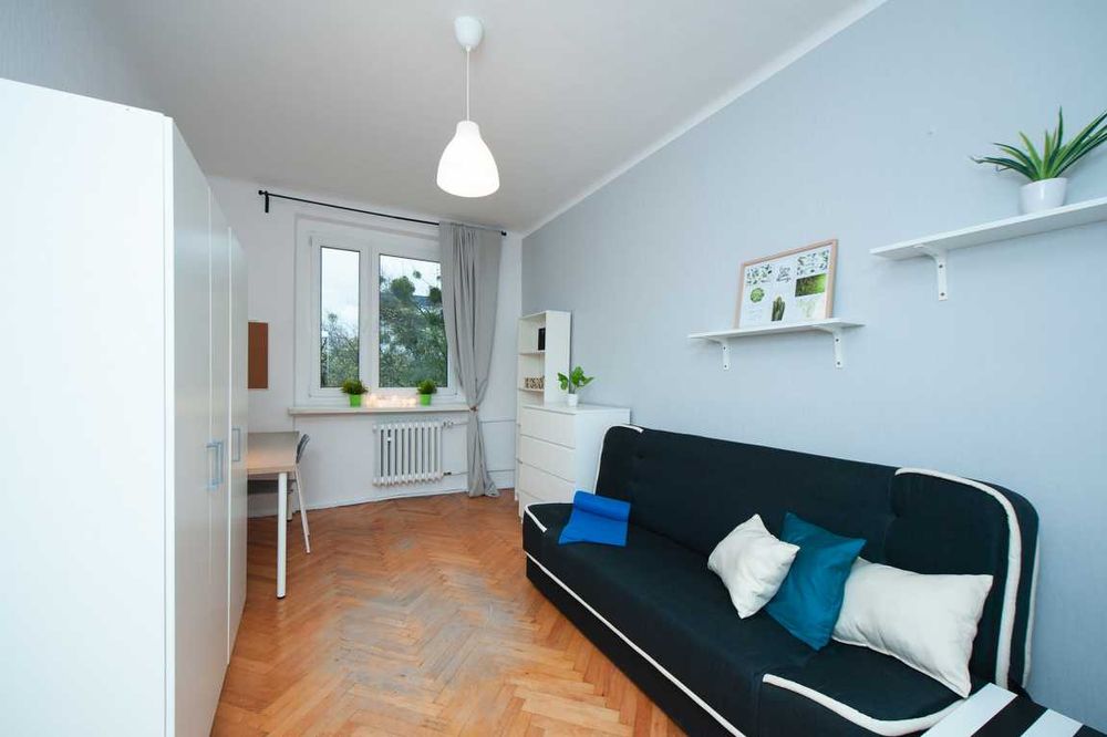 OSTATNI DUŻY pokój blisko MANUFAKTURY Czarnkowska 4