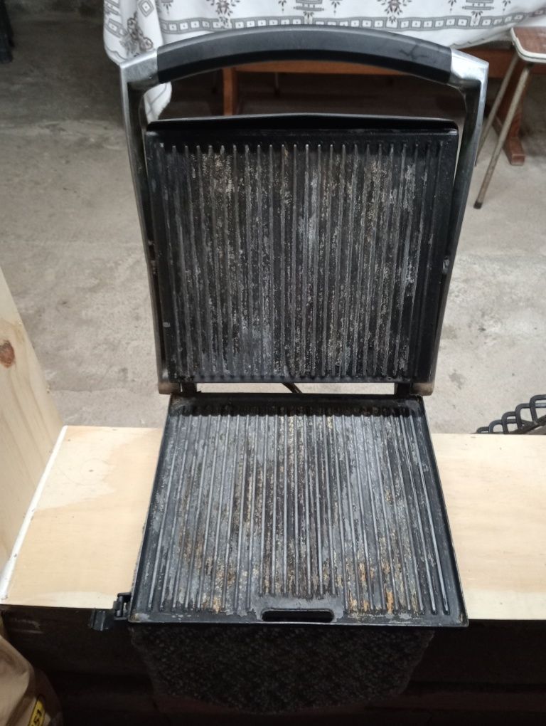 Vendo torradeira/grelhador