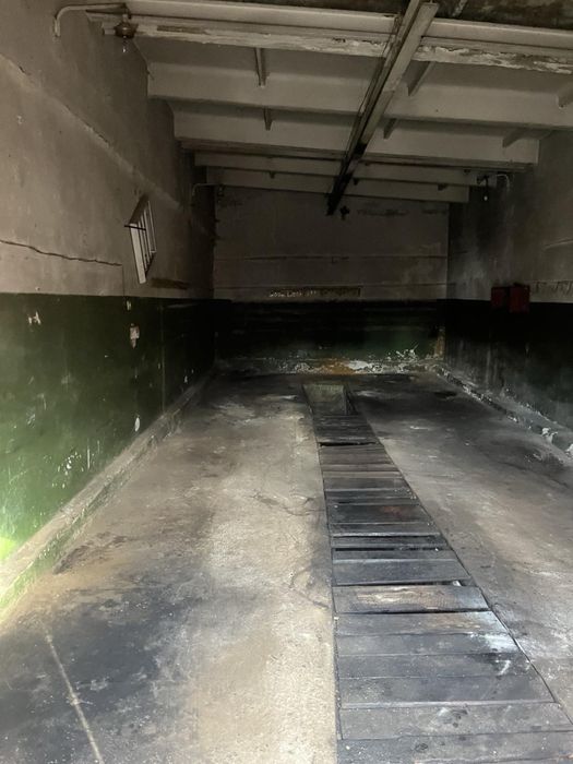 Оренда приміщення / гаражного боксу