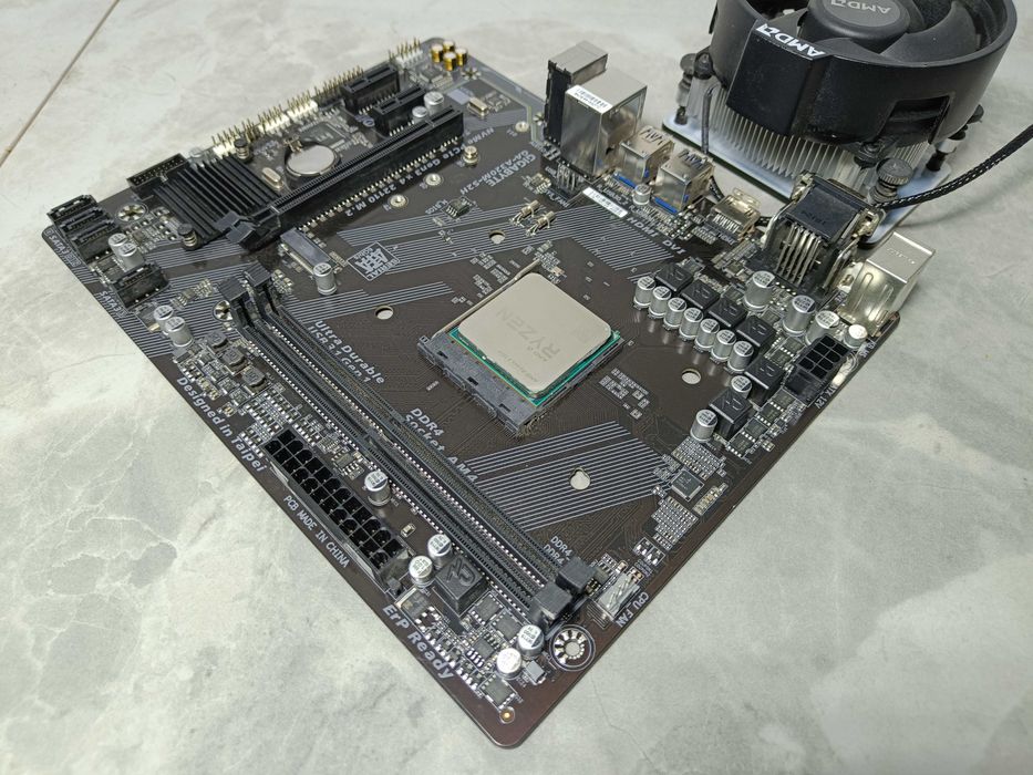 Ігровий комплект AMD GA-A320M-S2H + RYZEN 5 1600 6/12 ядер 3.6Gz sAM4