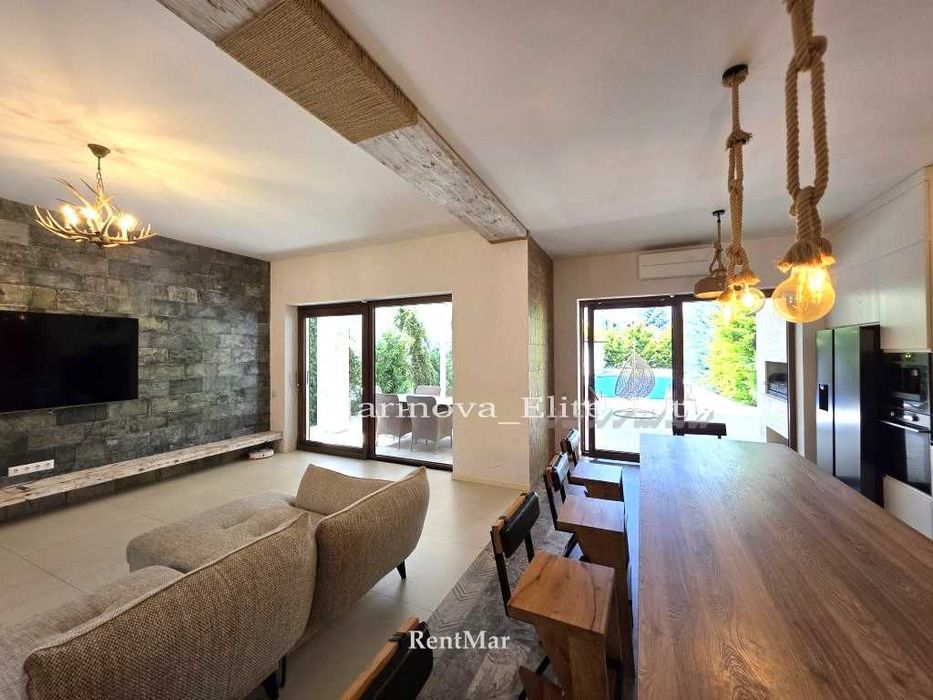 Новый стильный дом с бассейном ул Костанди Видео в ссылке