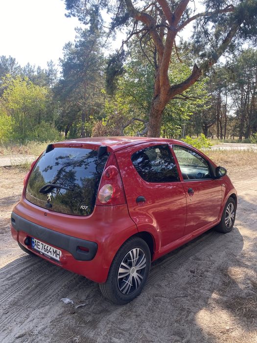 Продам автівку Peugeot 107 (механіка) 4,3л /100 км