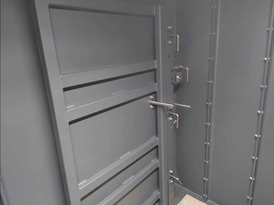 BEZPIECZNY POKÓJ Safe Room/Schronienie dla 8-10 osób