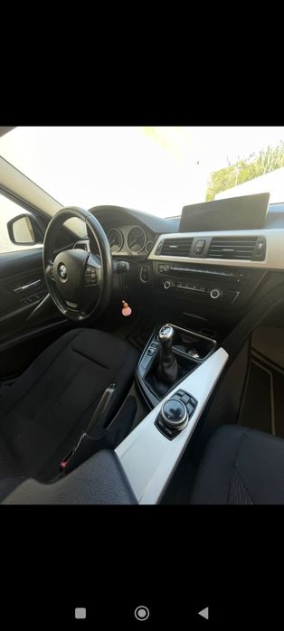 BMW 318d touring F31