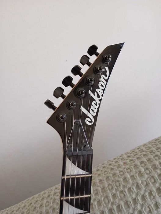 Guitarra Jackson
