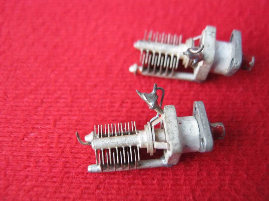 Конденсатор  диференційний   /  метелик  / кераміка