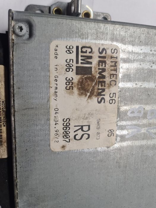 Opel vectra  b sterownik silnika